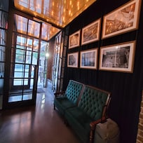 Hotel lobby entrancy