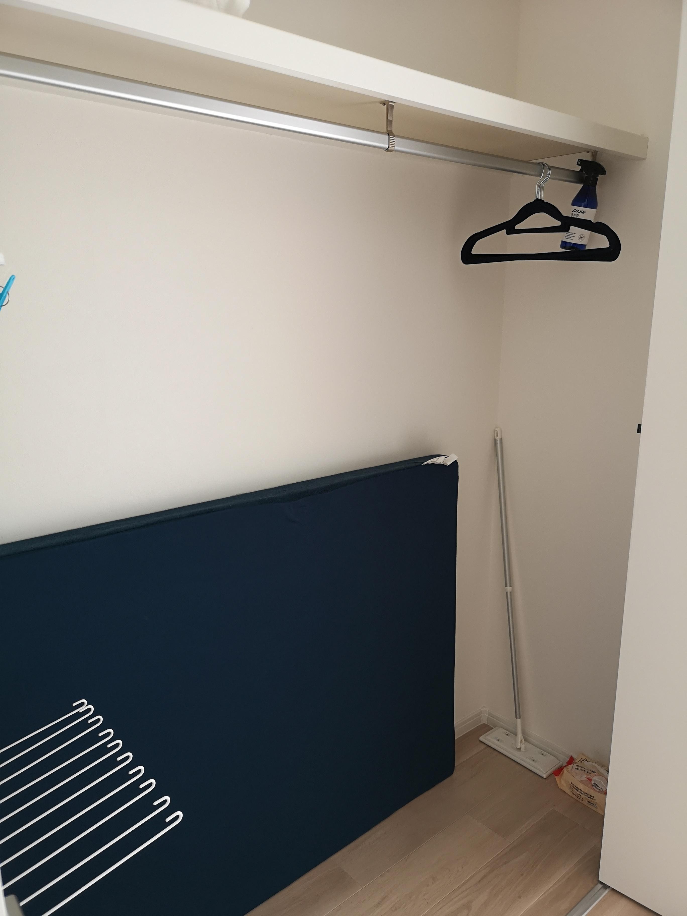 広々としたクローゼットです。