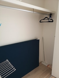 広々としたクローゼットです。