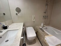 Må være forsiktig ved ut og inn i badekaret