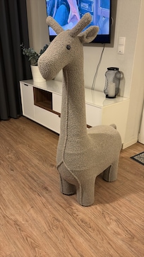 Sogar einen kleinen Mitbewohner. FĂŒr Kinder der SpaĂ