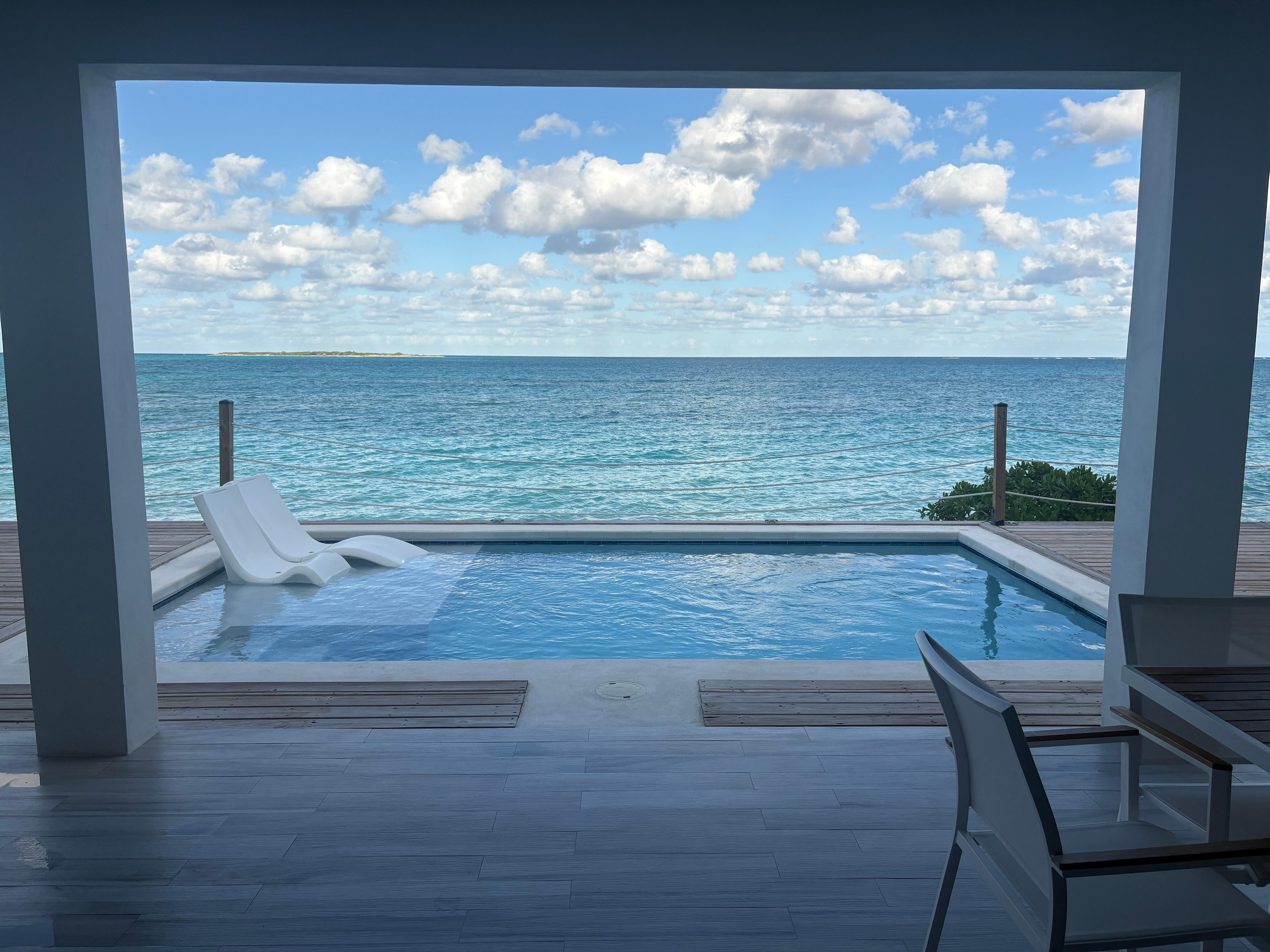 Not an infinity pool, an infinity house!