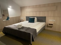 super cozy room with nice view