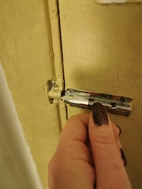 Could not secure lock