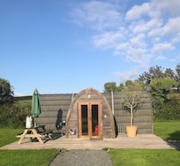 The Fox - Our accommodation for the weekend.