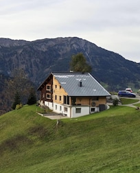 Neue Hälfte ist das Chalet