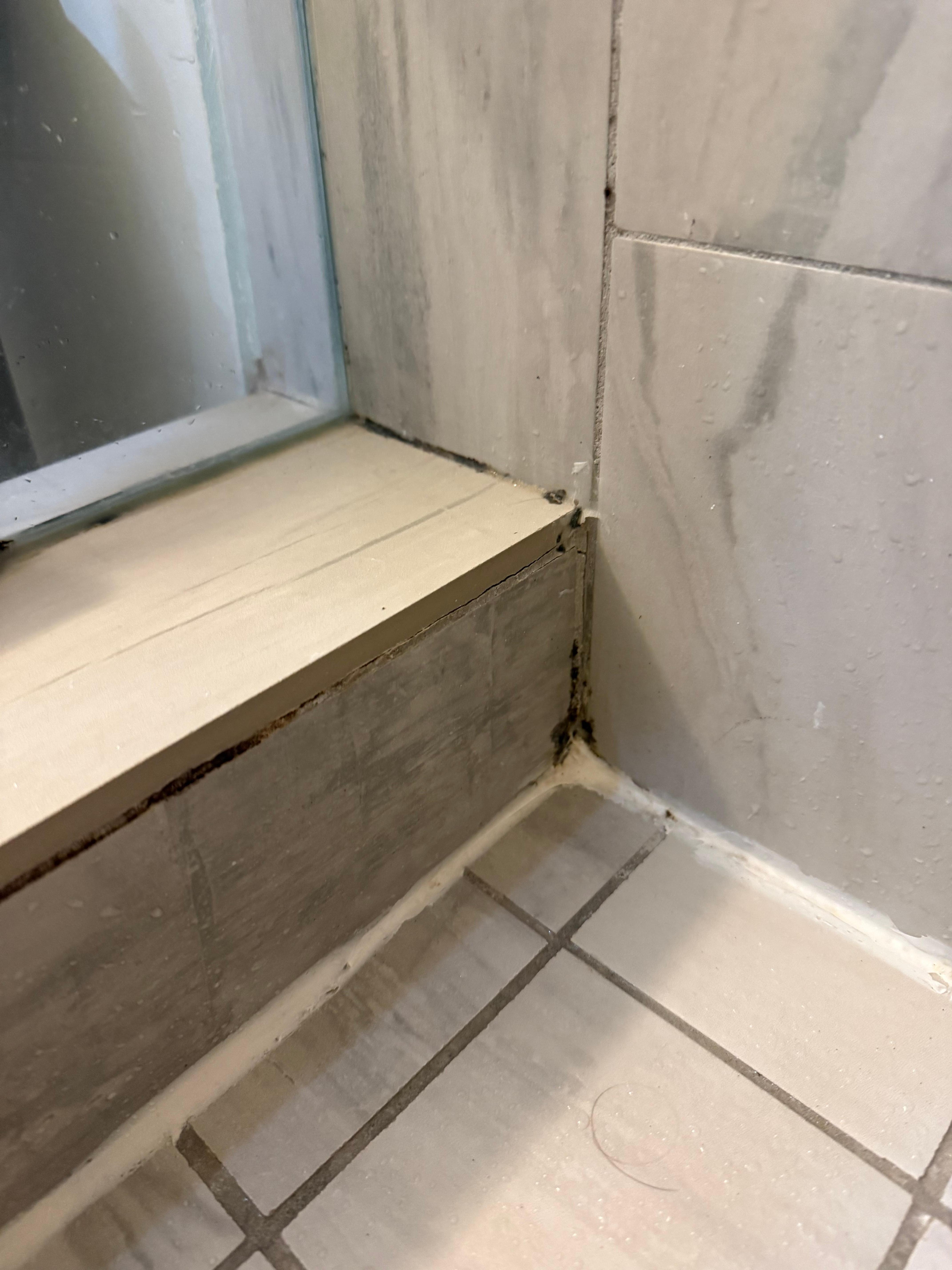 Shower in 3rd floor bathroom 