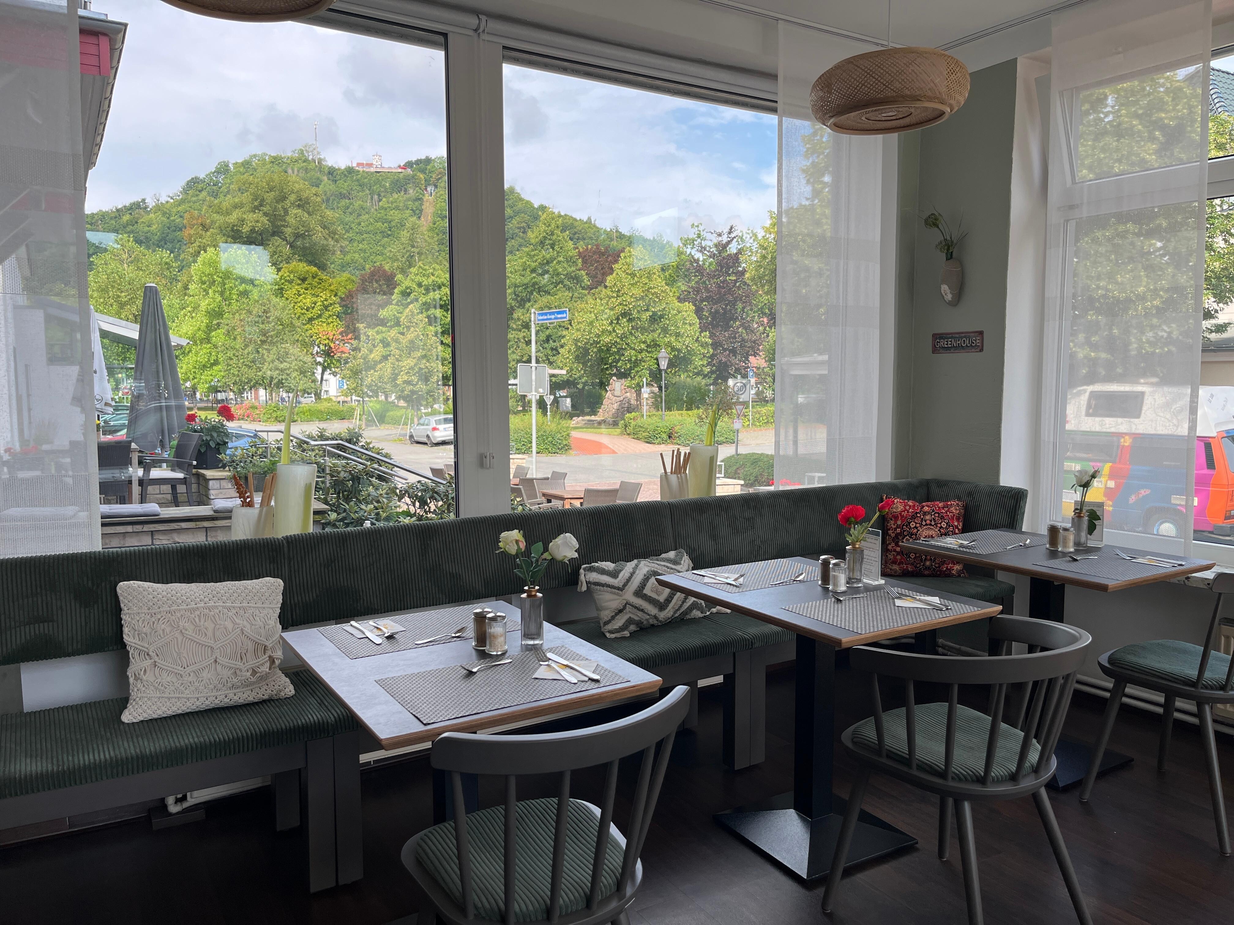 Fin morgenmad og spise område, med dejlig udsigt