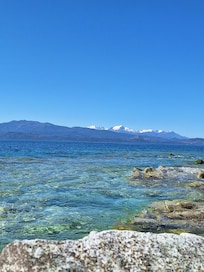 A 2 minutes a pied, eaux cristallines