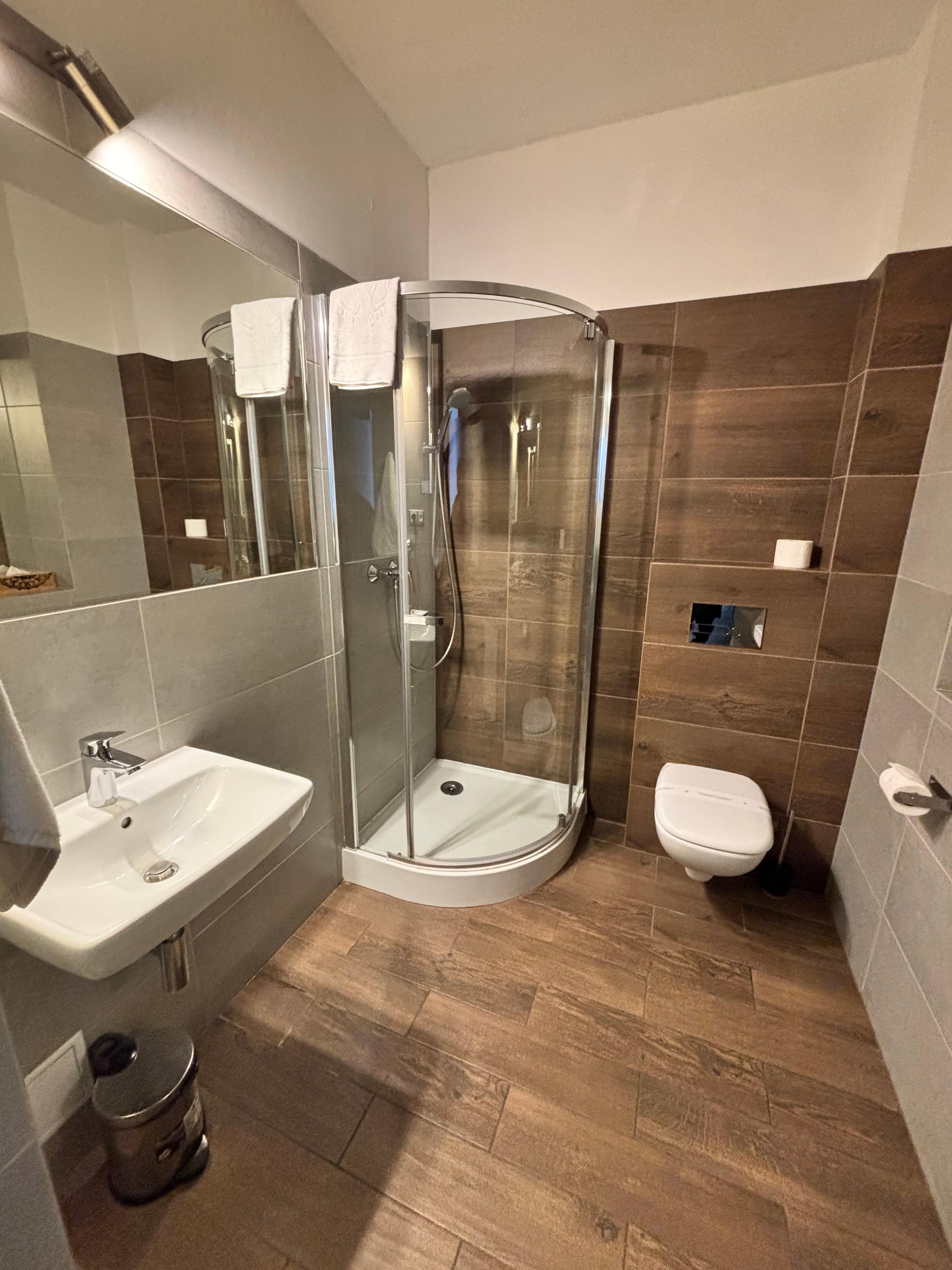 Bathroom with complementary toiletries 