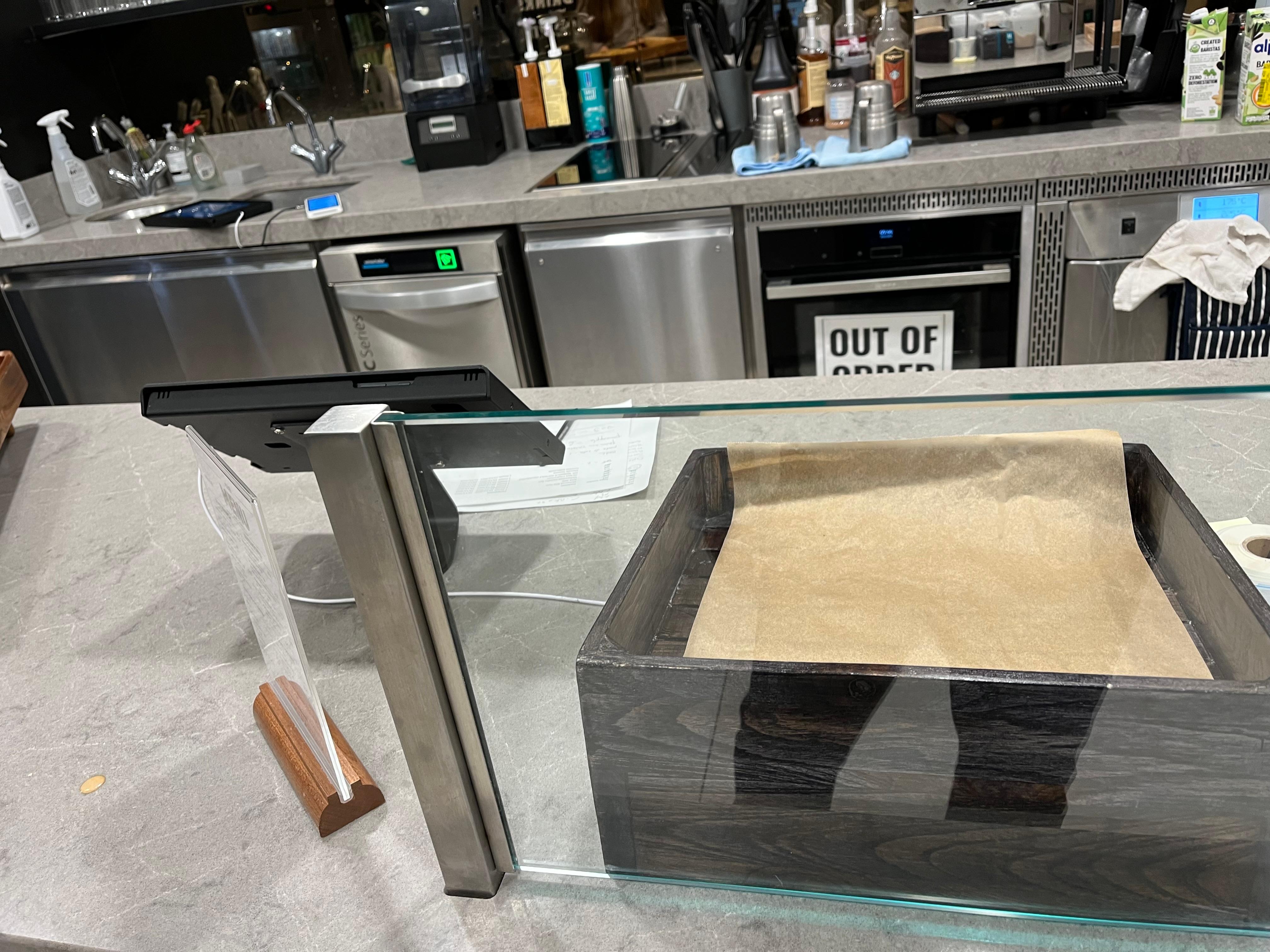 No breakfast …no bread.. zero agility even for pre booked and pre paid for 4 days days 