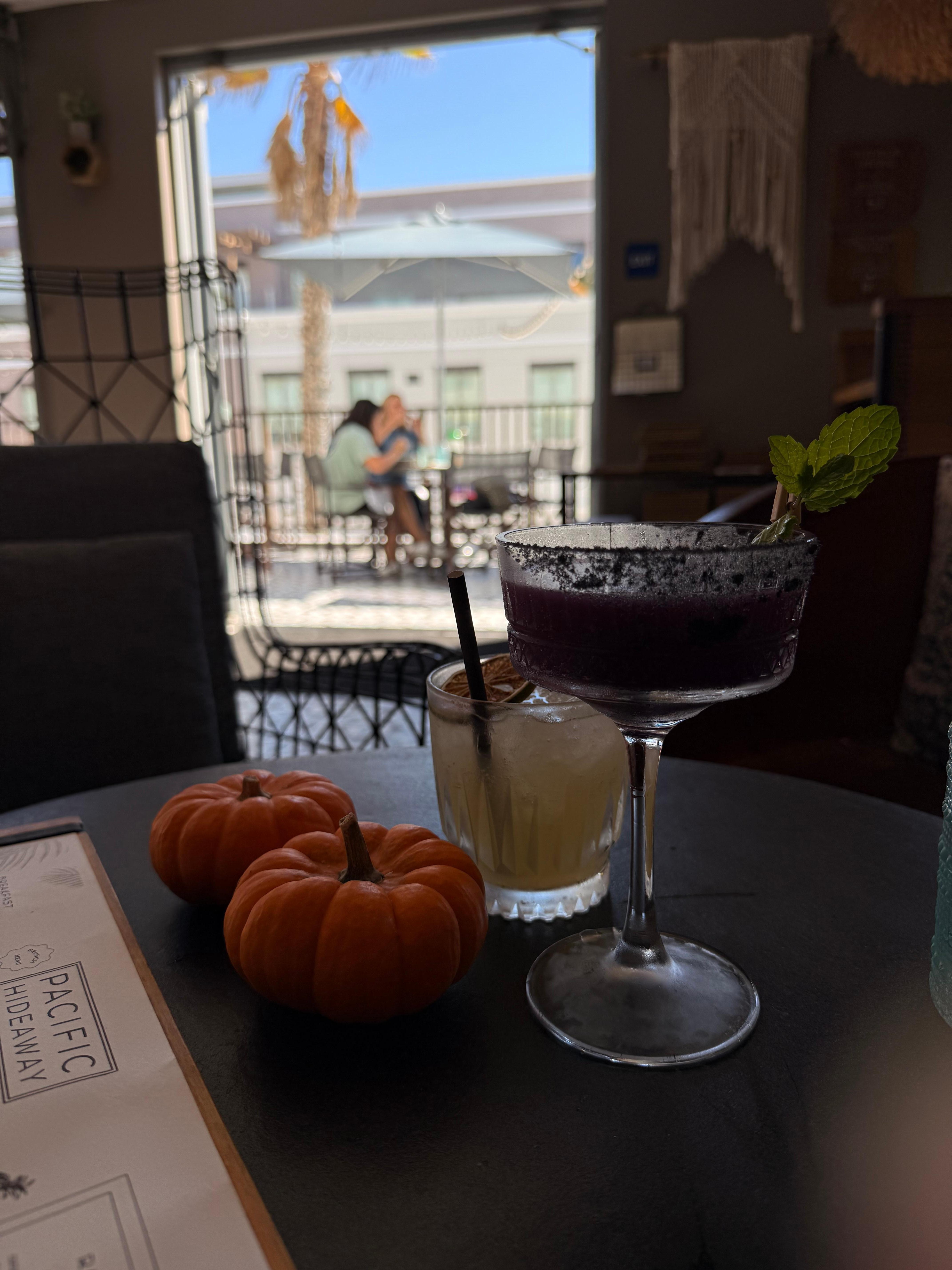 hotel’s bar/restaurant 