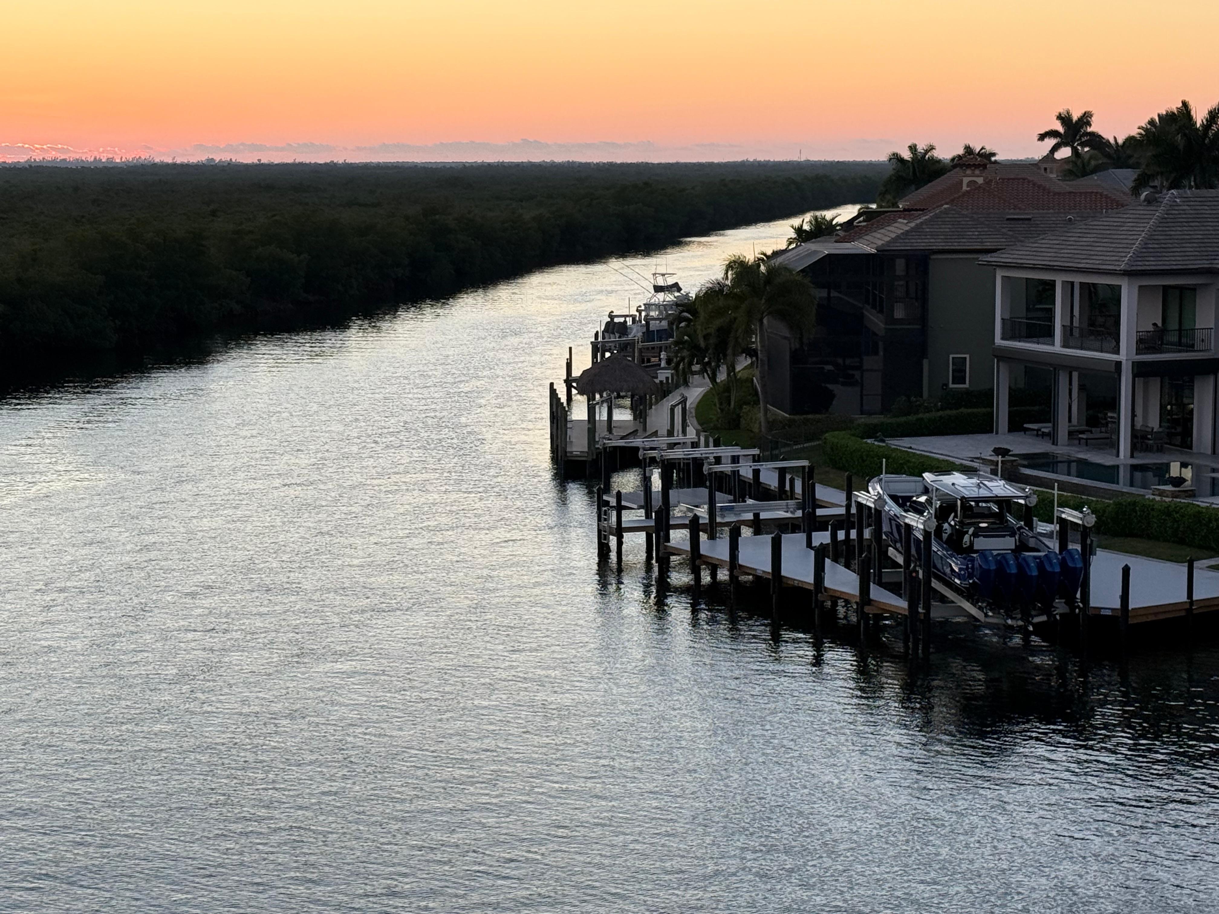 So nice to start and end the day with amazing view.