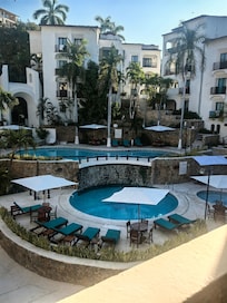 Se ven increíbles las piscinas.