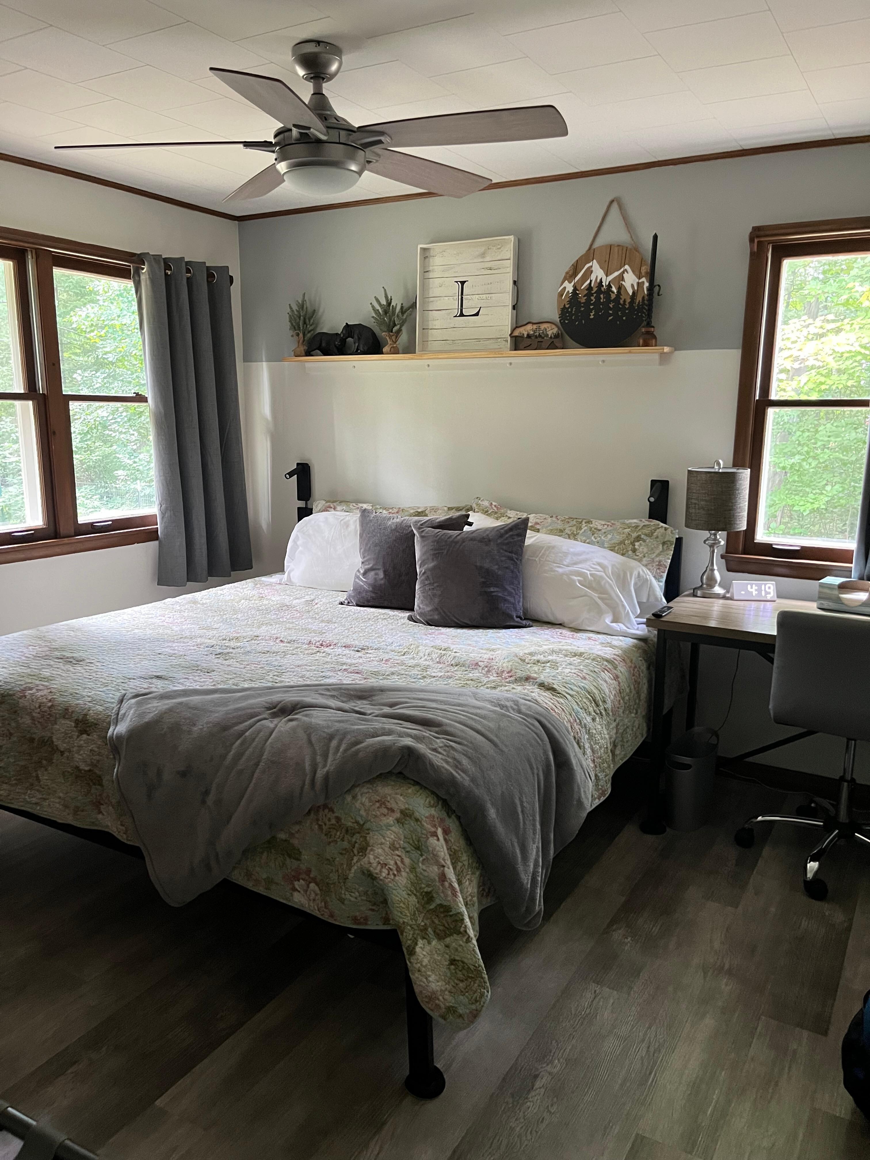 Cute room decor!