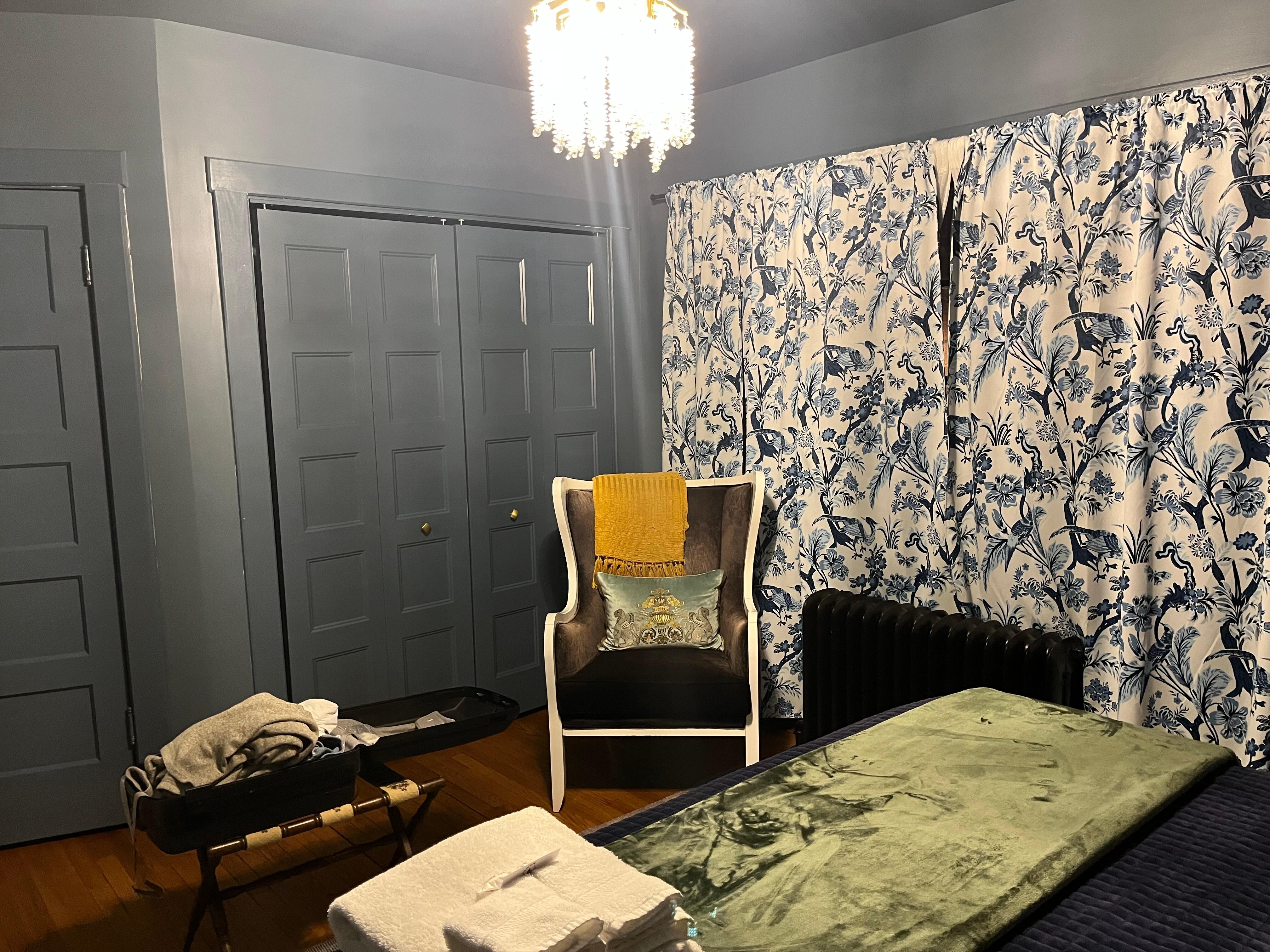 Man bedroom looking north