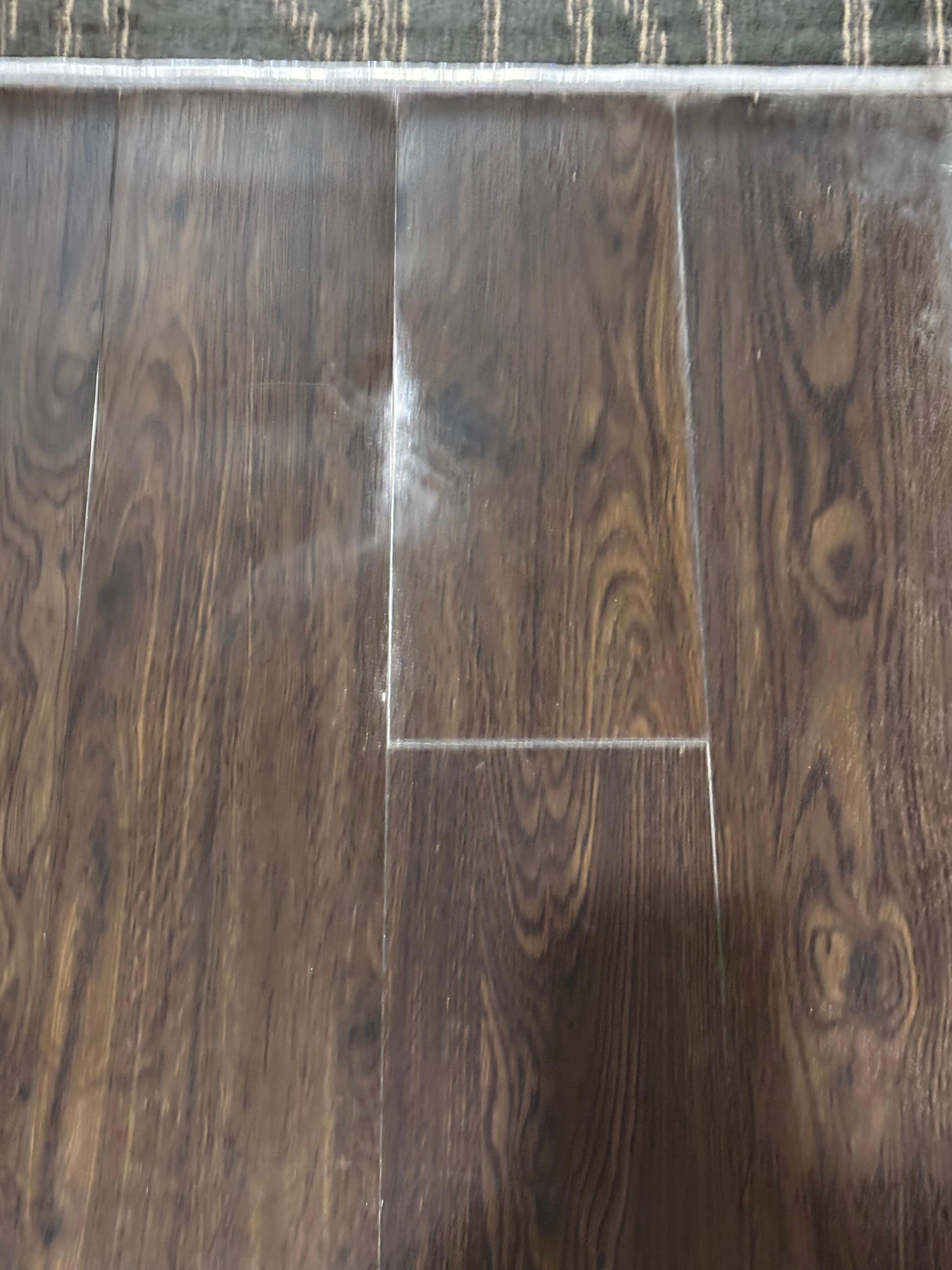Dips in the floor
