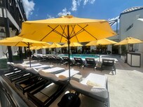 Pearl pool area
