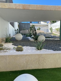 Hotel Garden Area