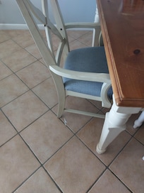 Floss stick under the table