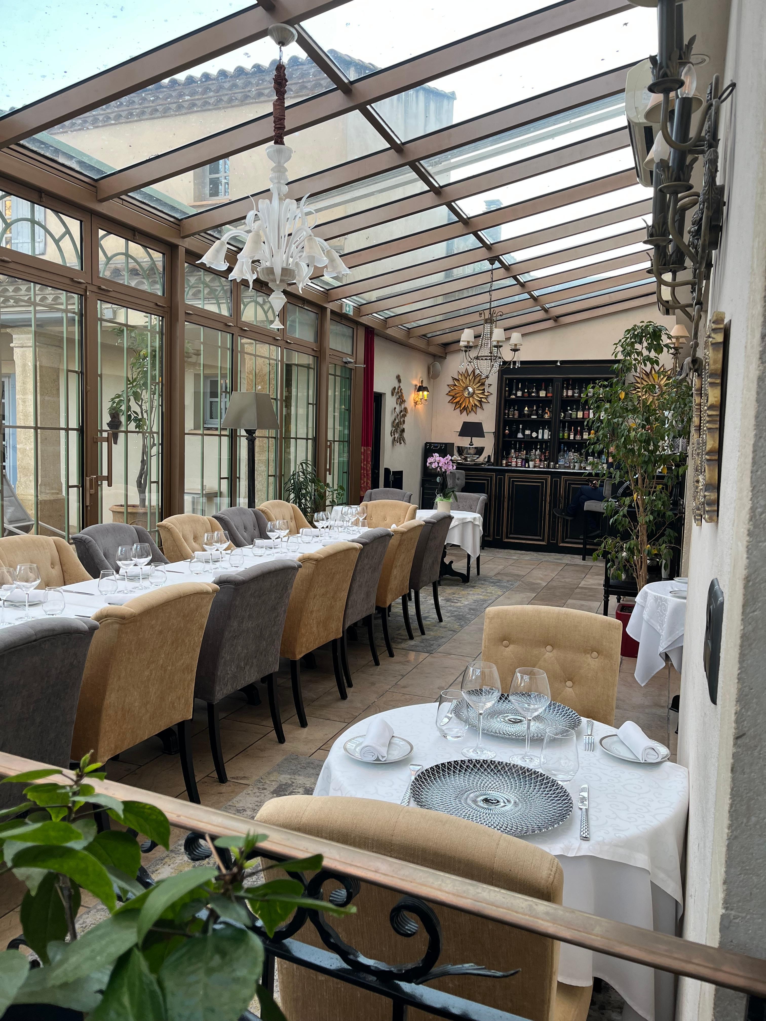 Nous avons mangé un excellent repas tout était excellent 