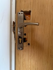 Kartlı sistem bozulmuş muhtemelen böyle bir çözüm bulunmuş güven vermiyor