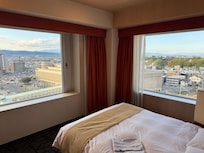 開放感のあるコーナールーム