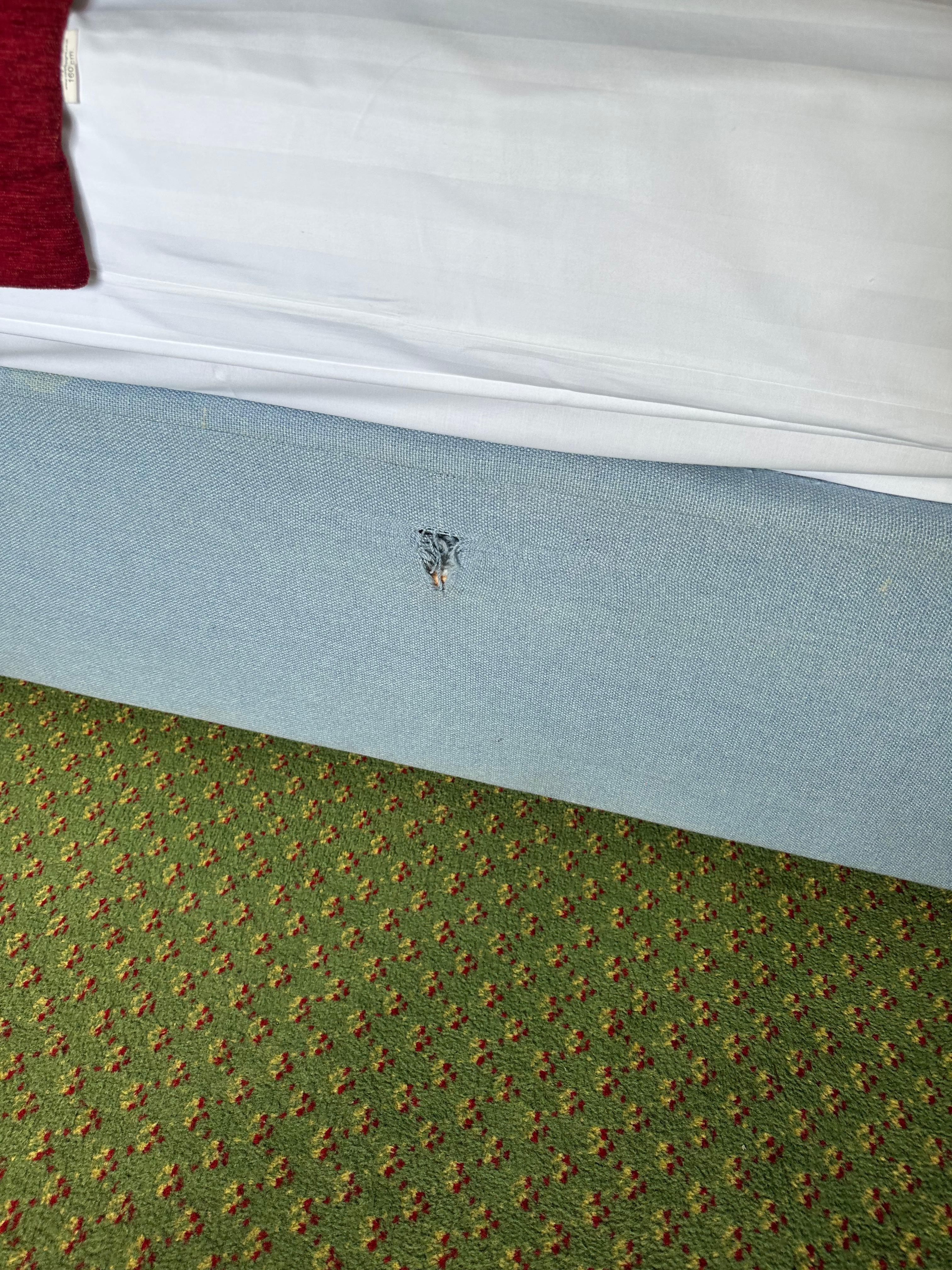 Hole in the divan
