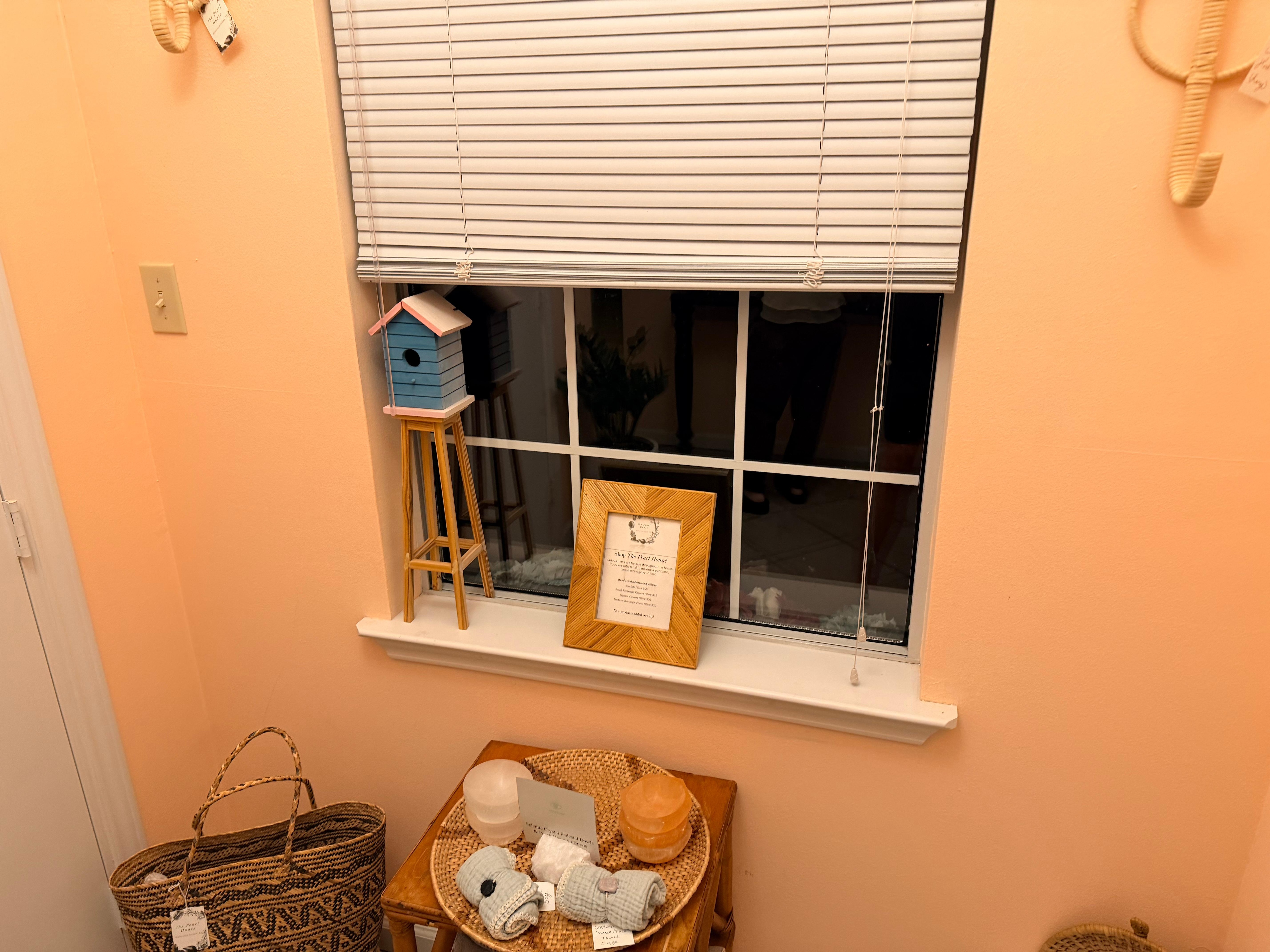 Front blinds unable to close because they have stuff on the window seal. 