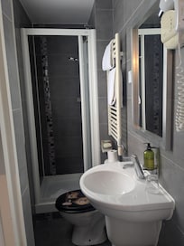 Cute updated bathrooms