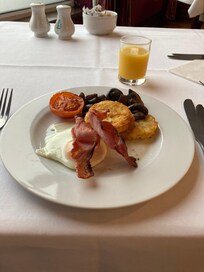 Very nice breakfast only £6!