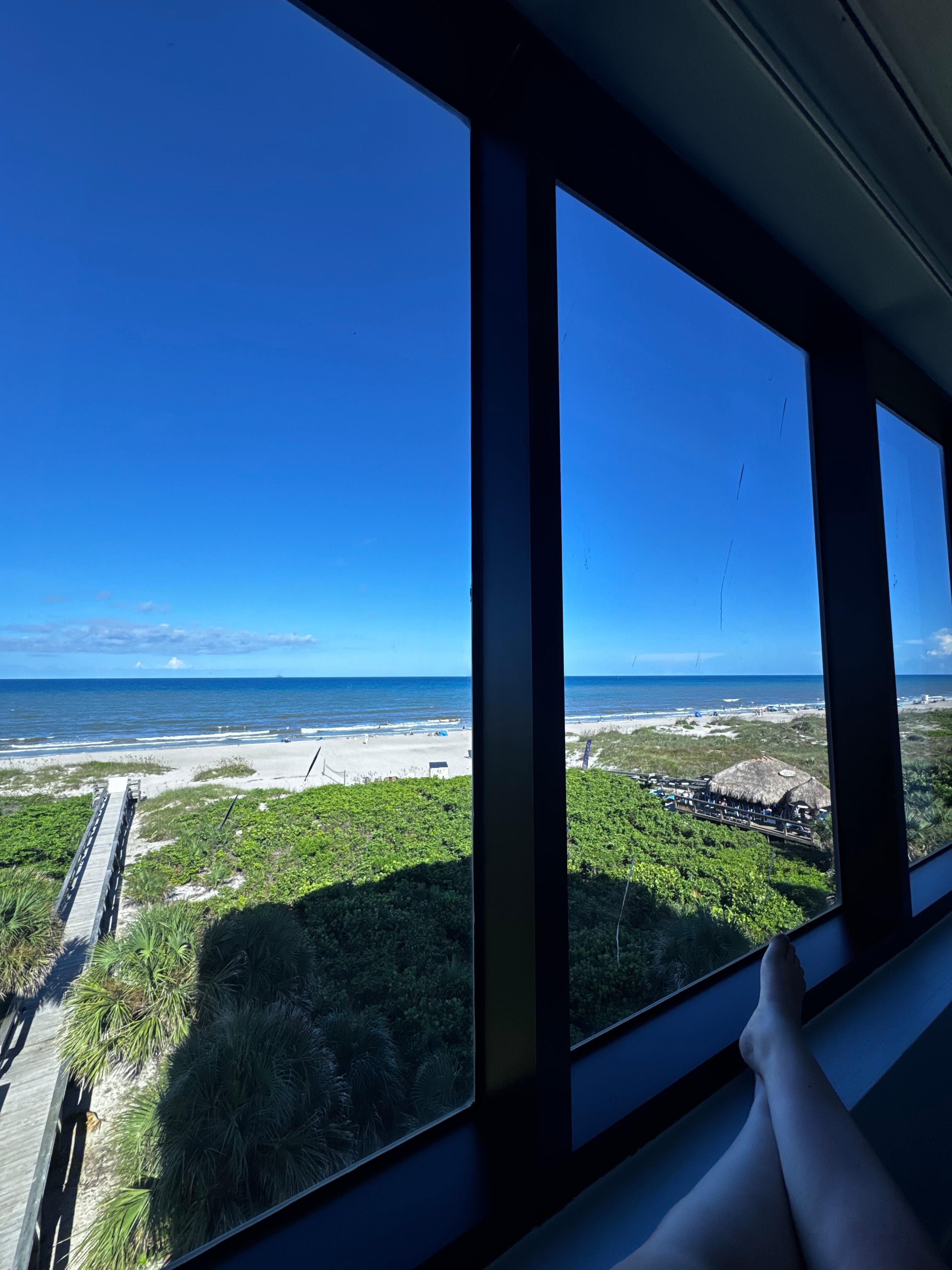Corner ocean view room on 5th floor!