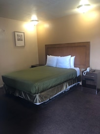 Queen size bed & very comfortable