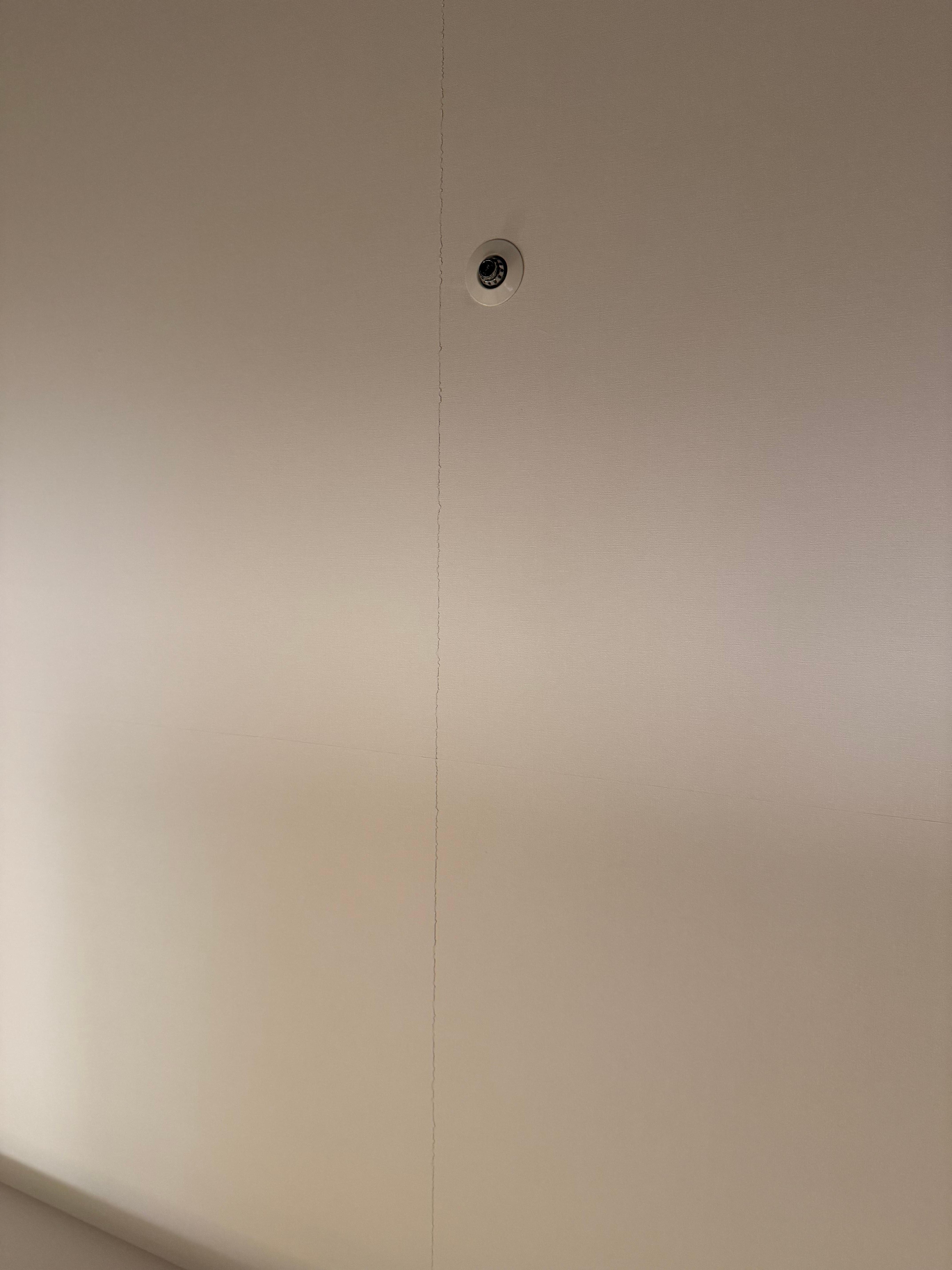 Giant crack along the ceiling 