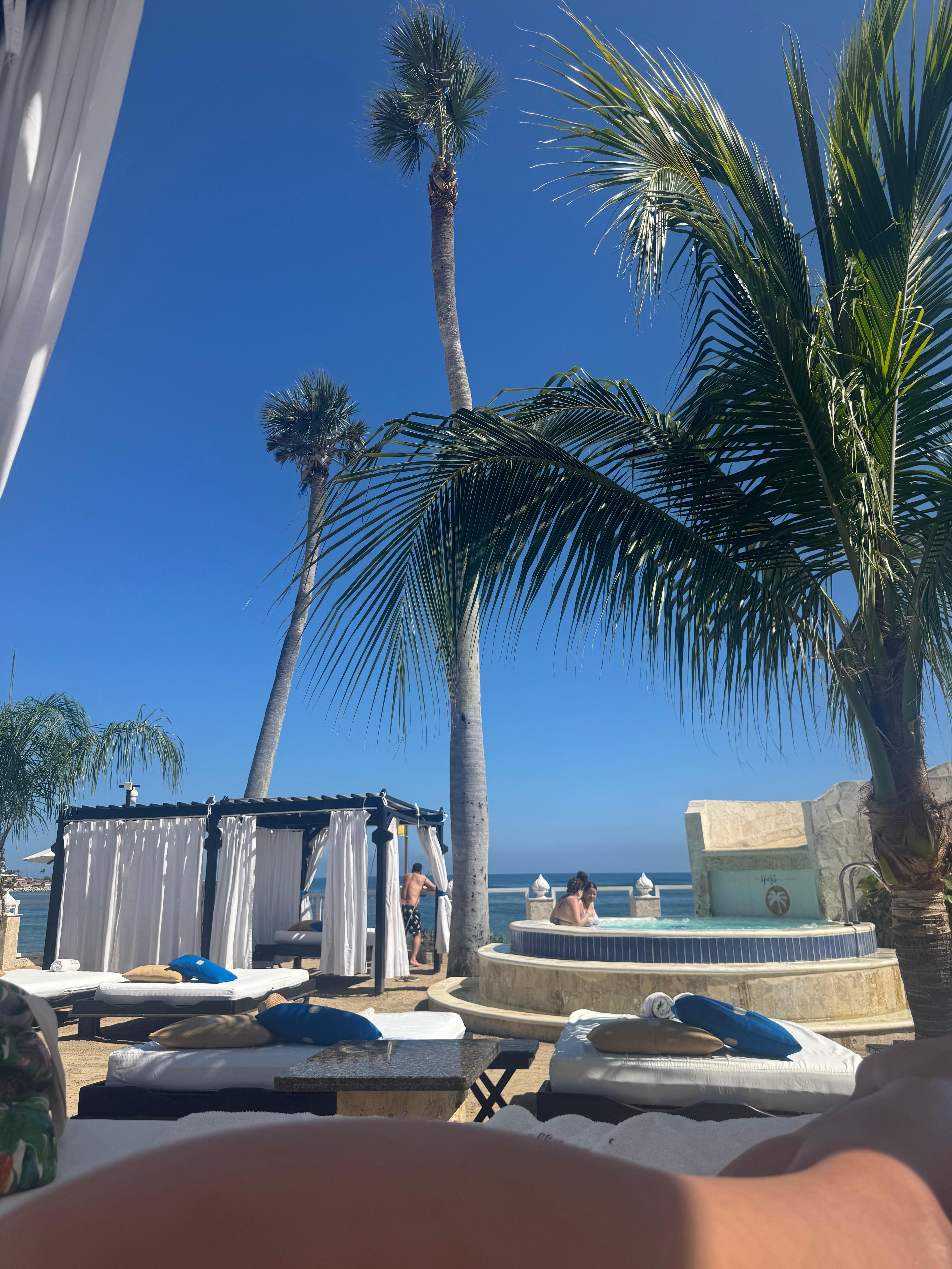 the beach at up with the beds was the best part of the whole resort. We loved being able to go between the shade of the bed and a dip in the mini pool. 