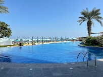 Un’altra piscina