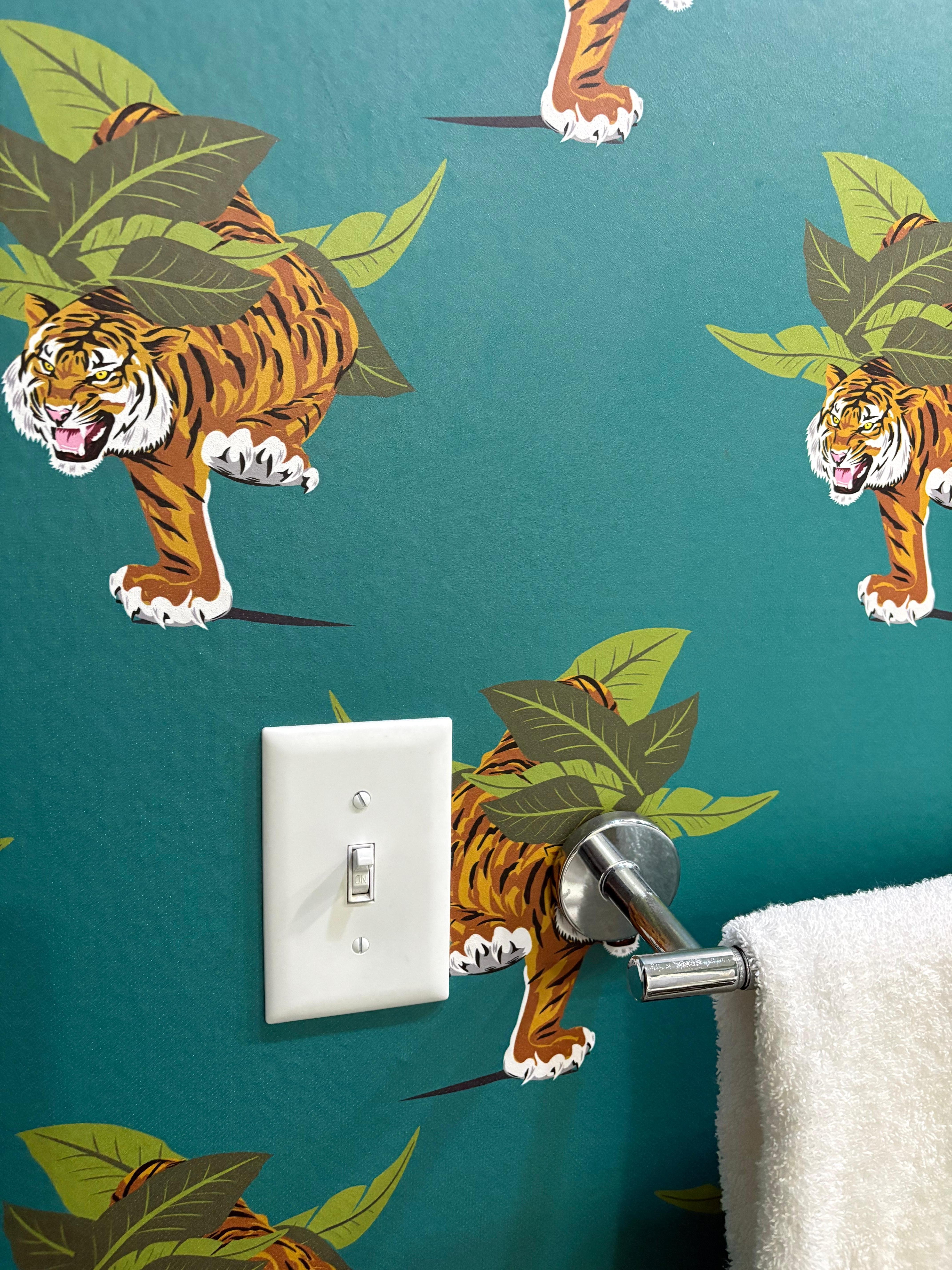 Cute wallpaper for our LSU tiger. 