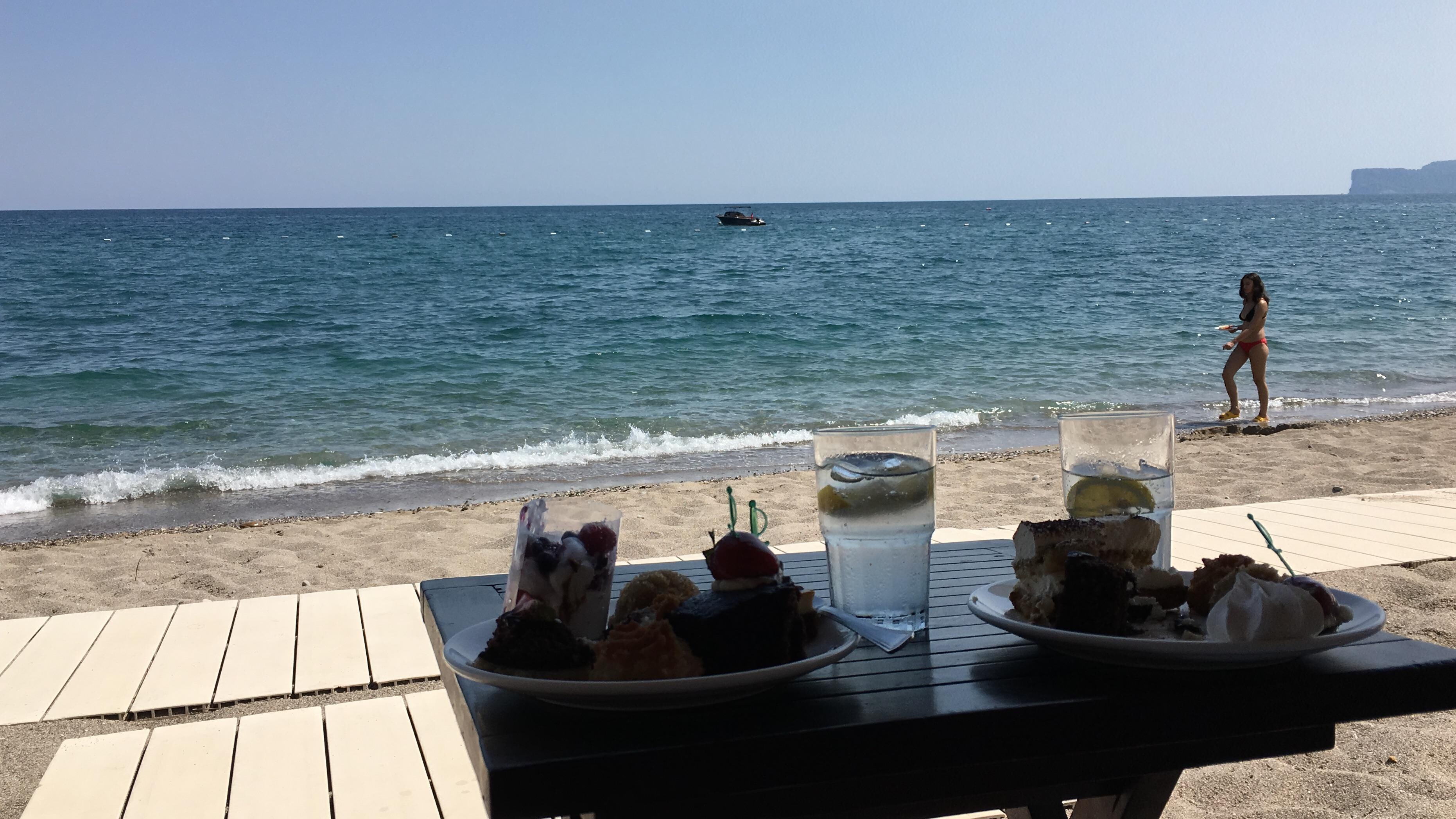Peaceful sea side and tasty deserts with high variety of cocktails!