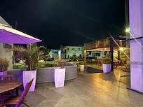 View from entrance to Carranza Ave