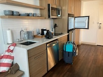 Nice kitchen!