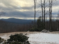 Porch/window views 😍
