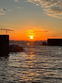 Morning sunrise out the front door of the houseboat Doc Holiday:-)