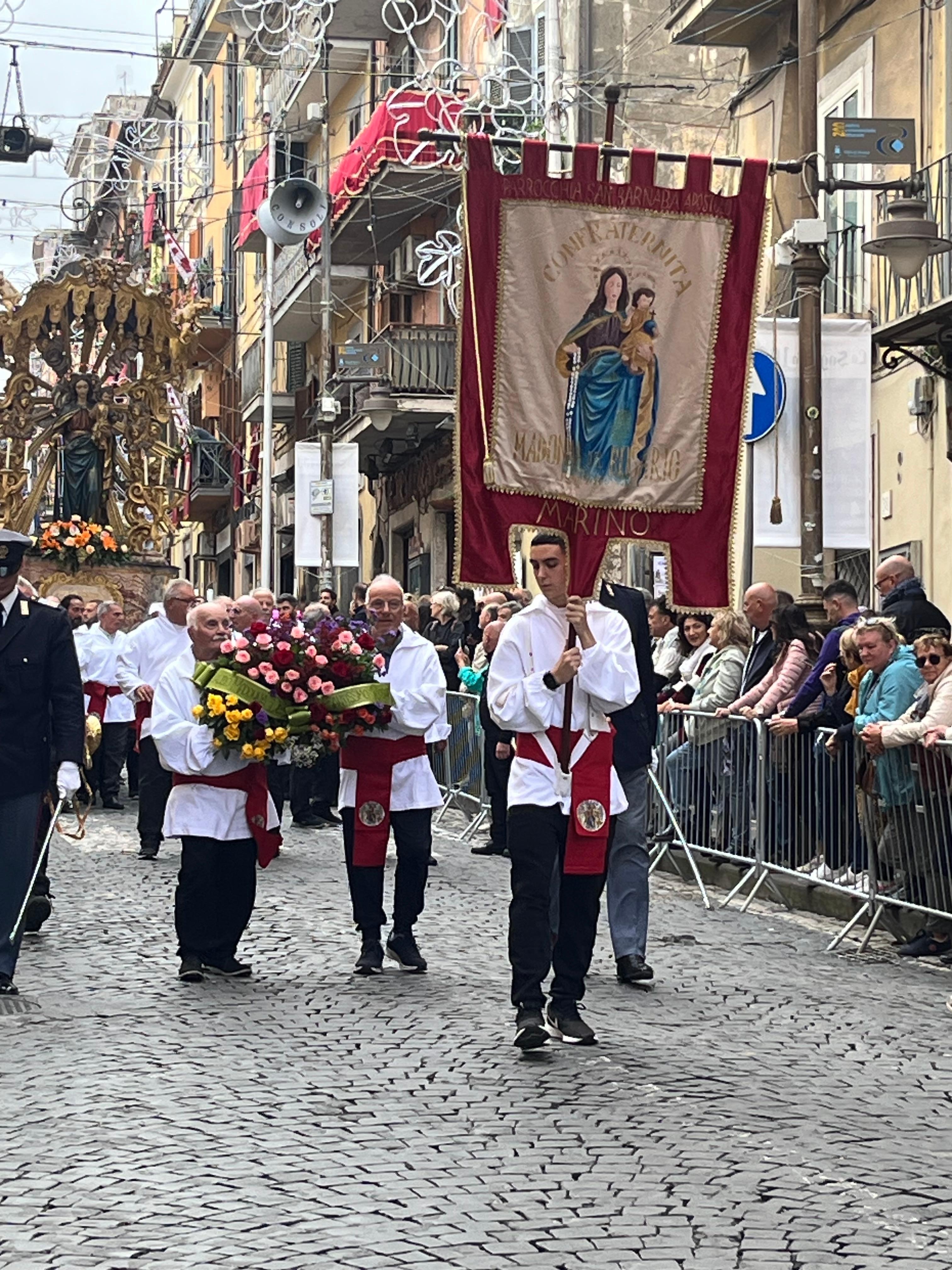 Sagra dell’Uva procession