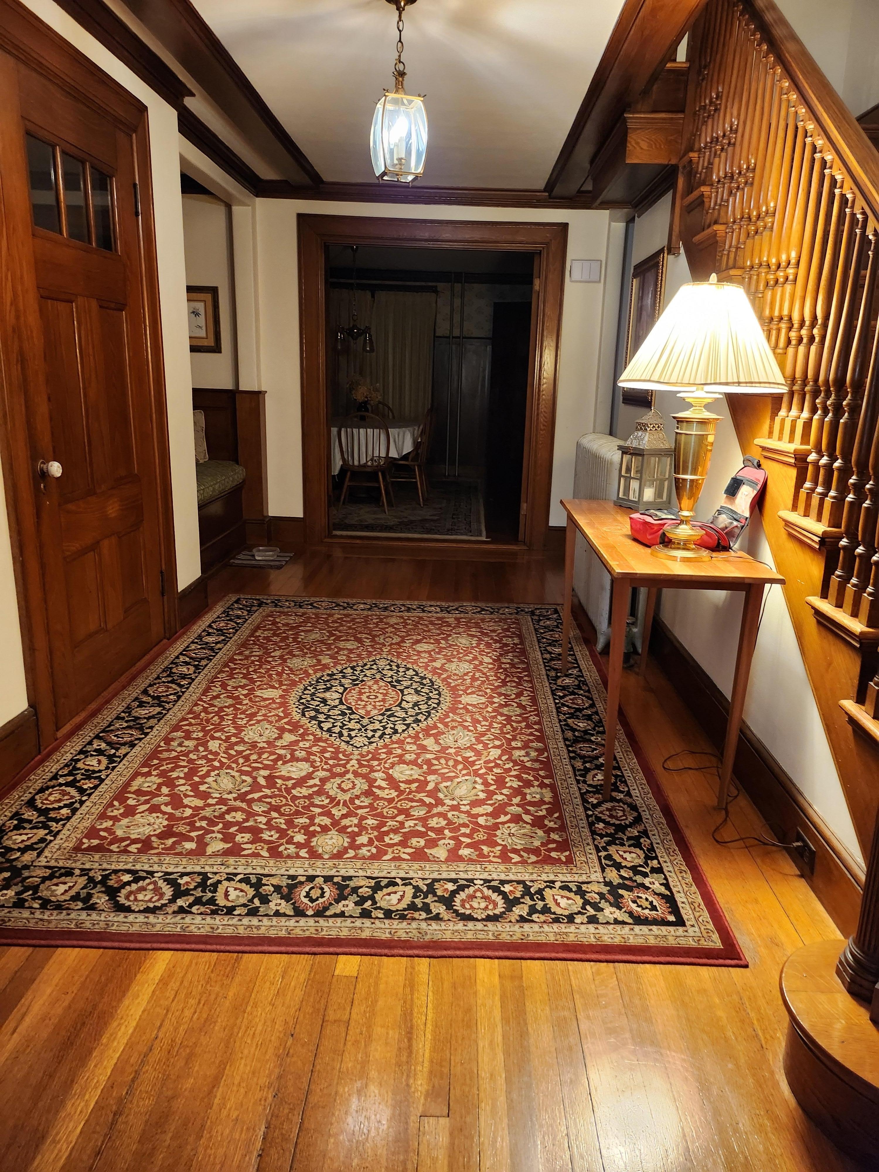 Entry by front door.
(Entry is through the kitchen)