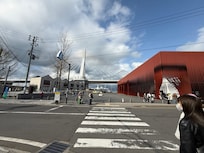 Approx 10mins to A-Factory, Museum (Red).