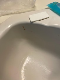 Trace de chocolat dans le lavabo pendant toute la durée de notre séjour (6 jours)