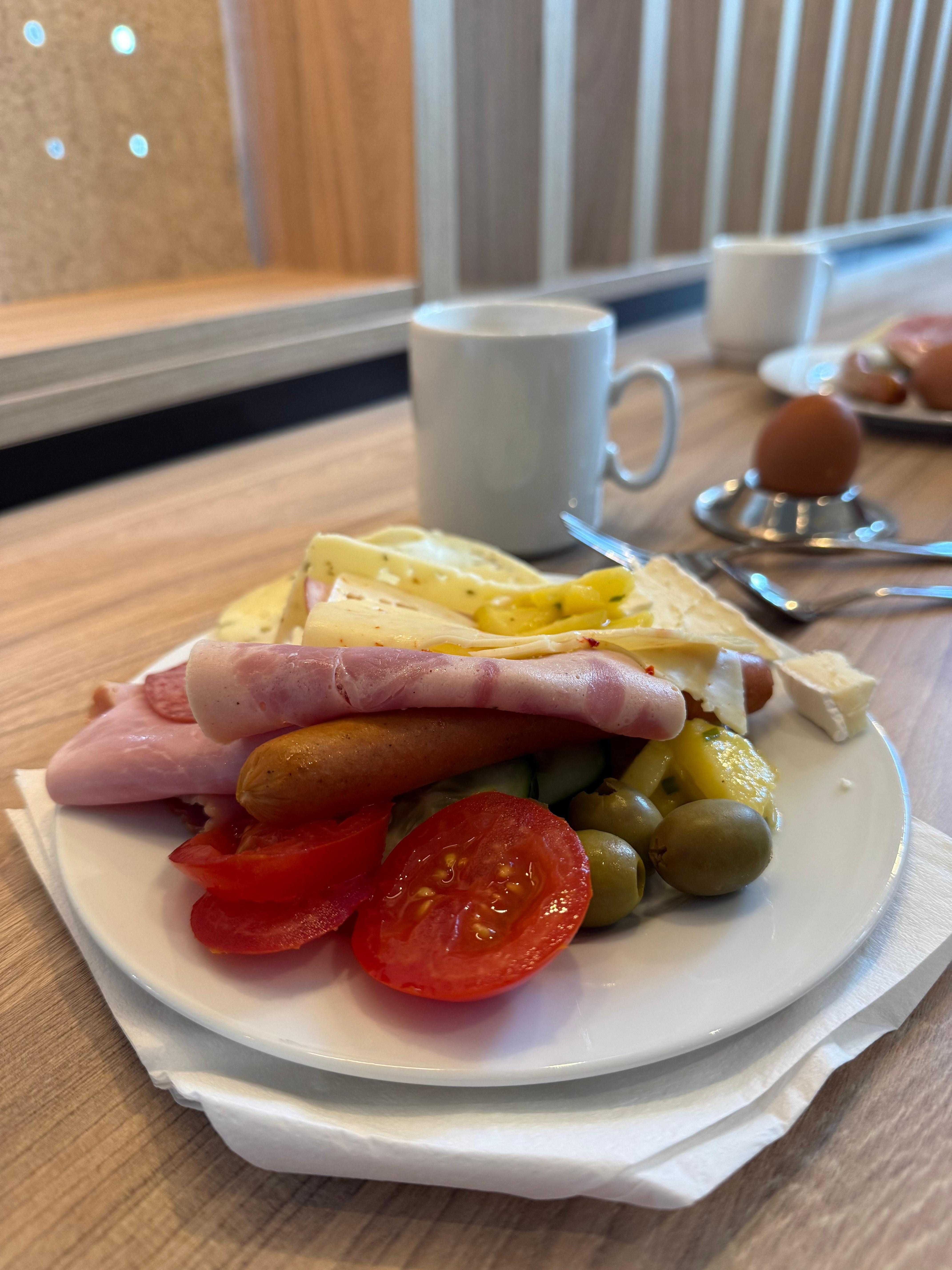 Breakfast buffet