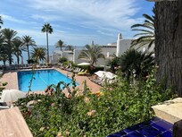 Utsikt over området fra baren