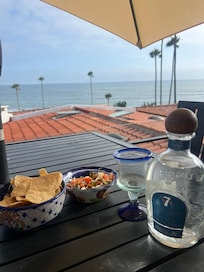 Afternoon snacks and drinks on the patio!