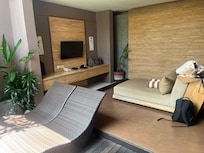 Lounge area